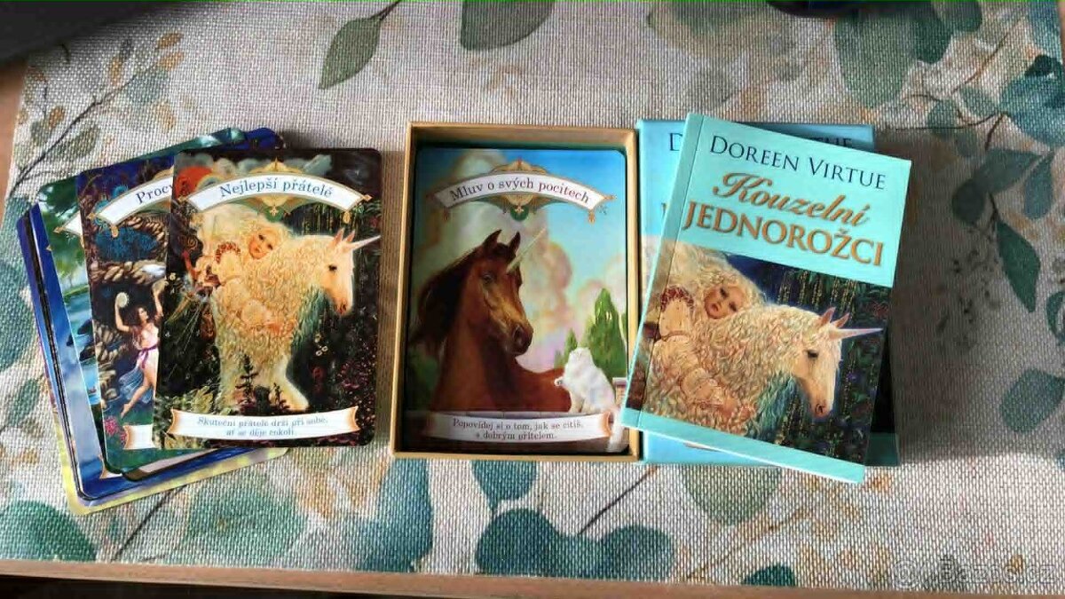 KOUZELNÍ JEDNOROŽCI KARTY-- DOREEN VIRTUE - 2