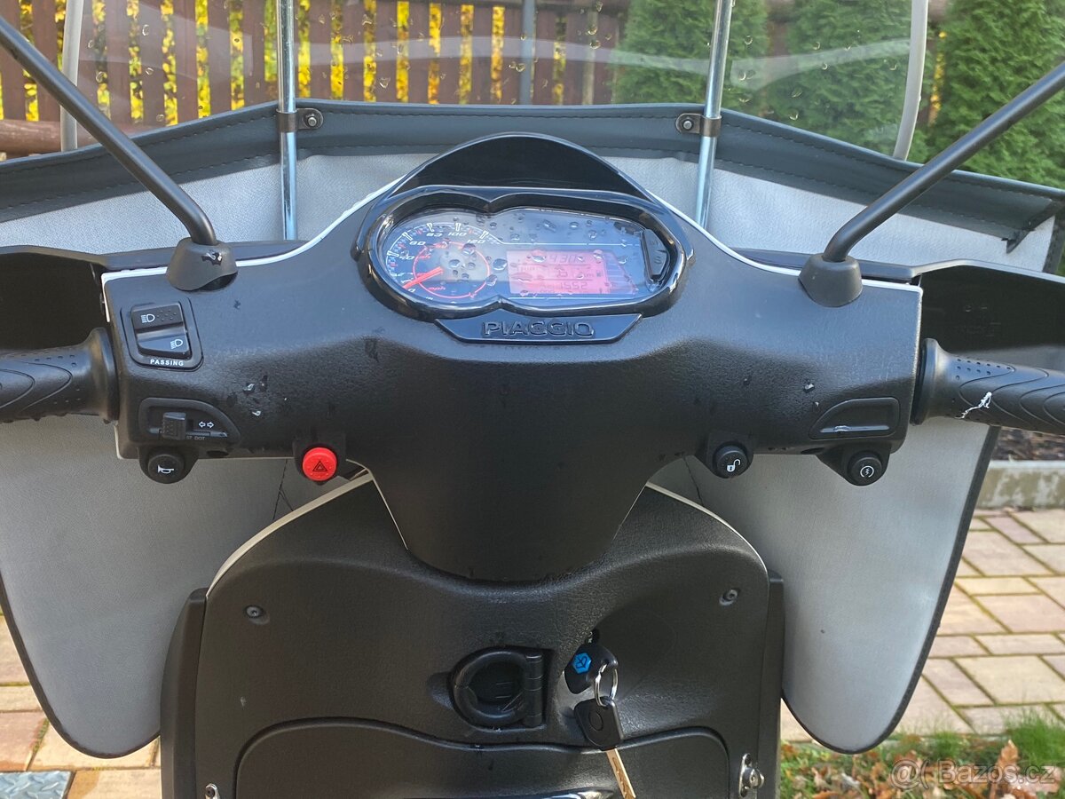 Piaggio MyMoover 125/Liberty Pošťák - 2