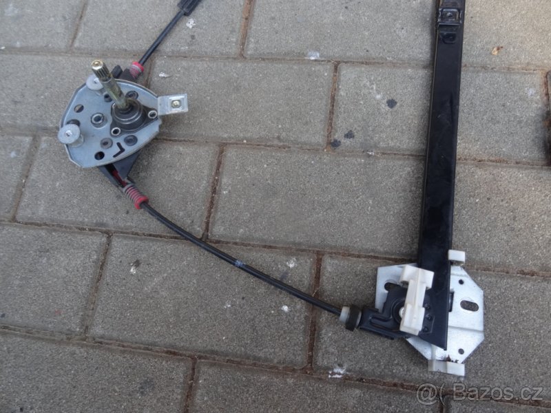 Stahovací mechanismus vw multivan, transporter, caravelle - 2