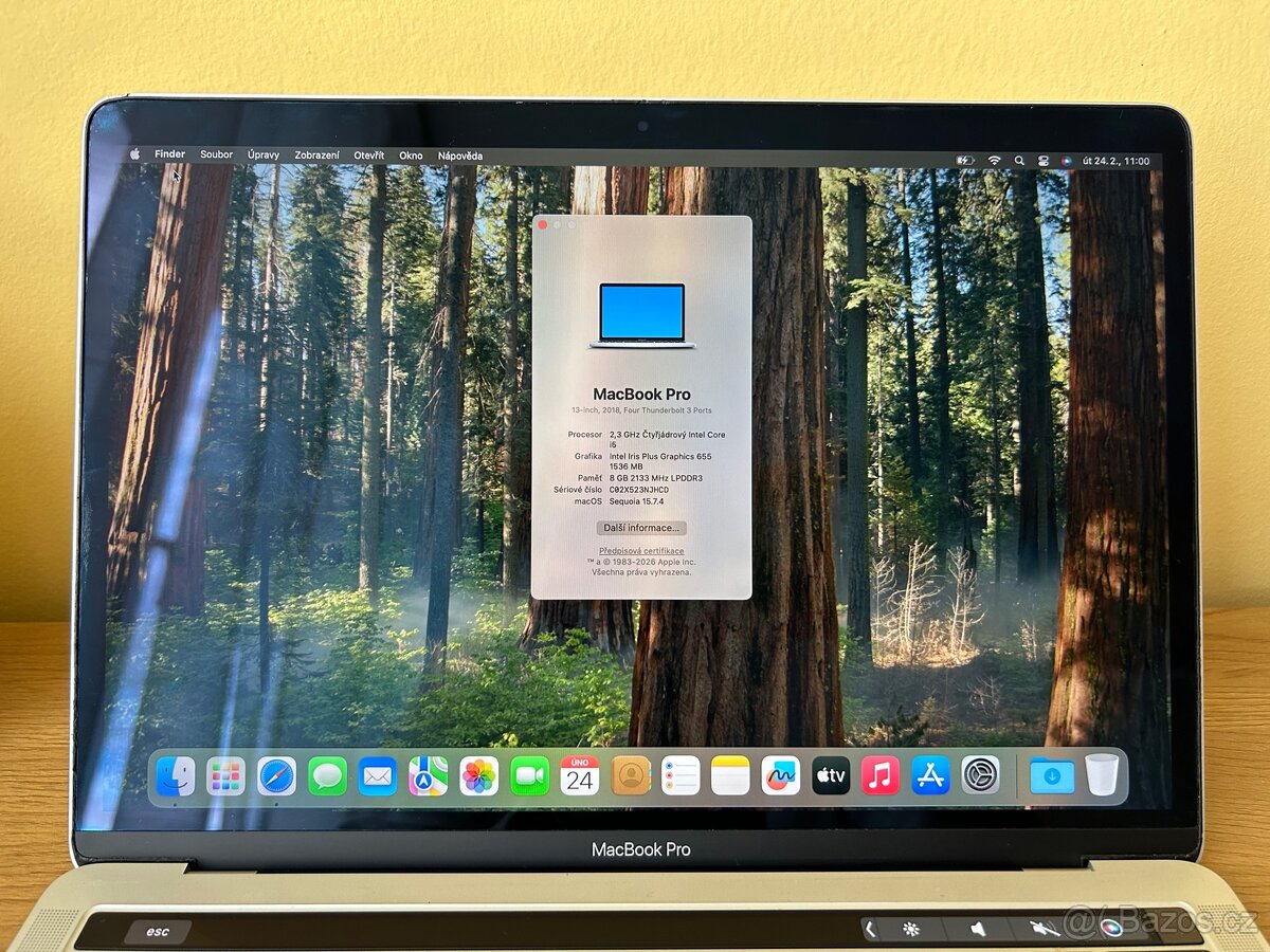 MacBook Pro 13” 2018 Touch Bar stříbrný - 2