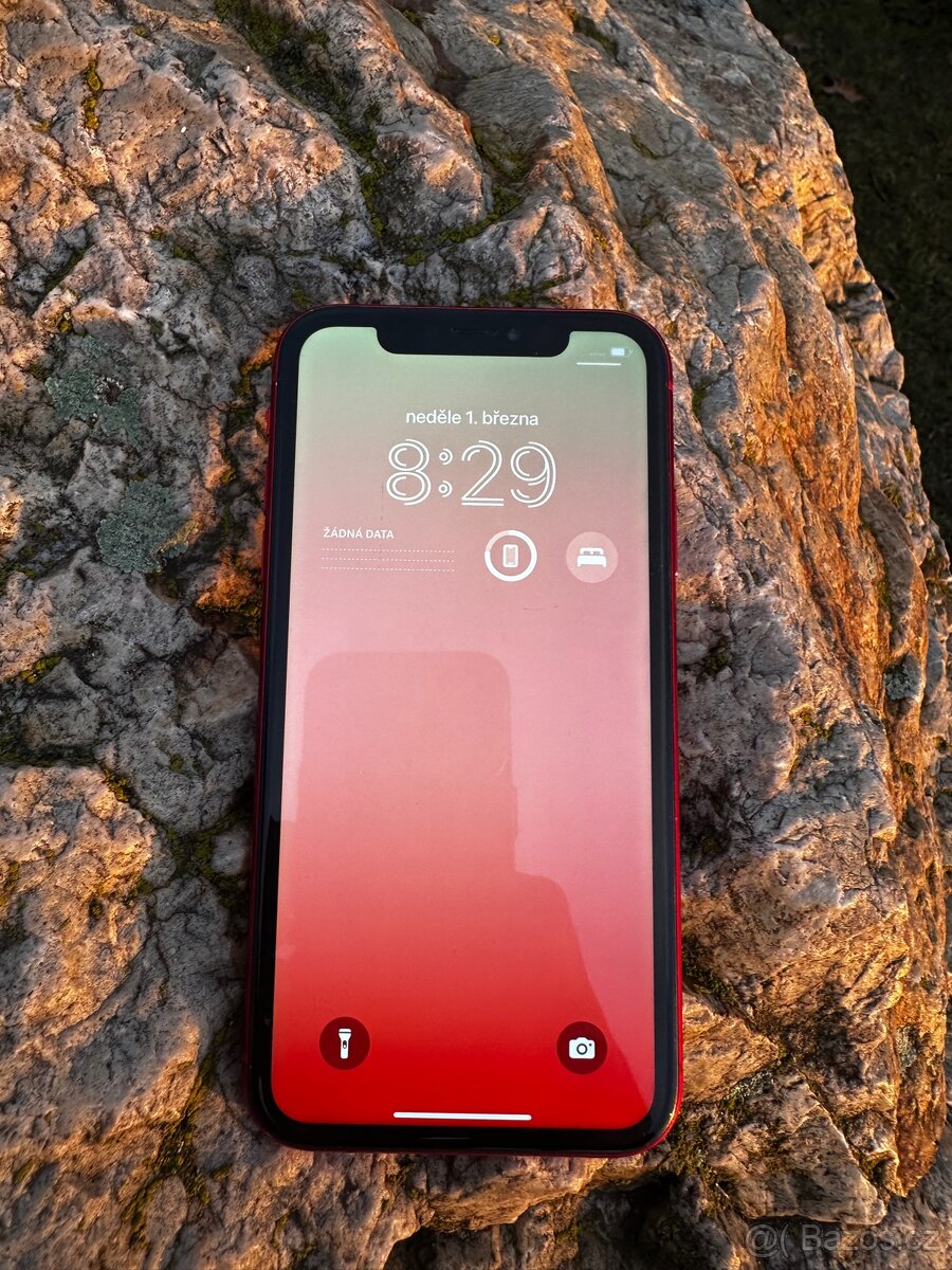 iPhone XR Red - 2