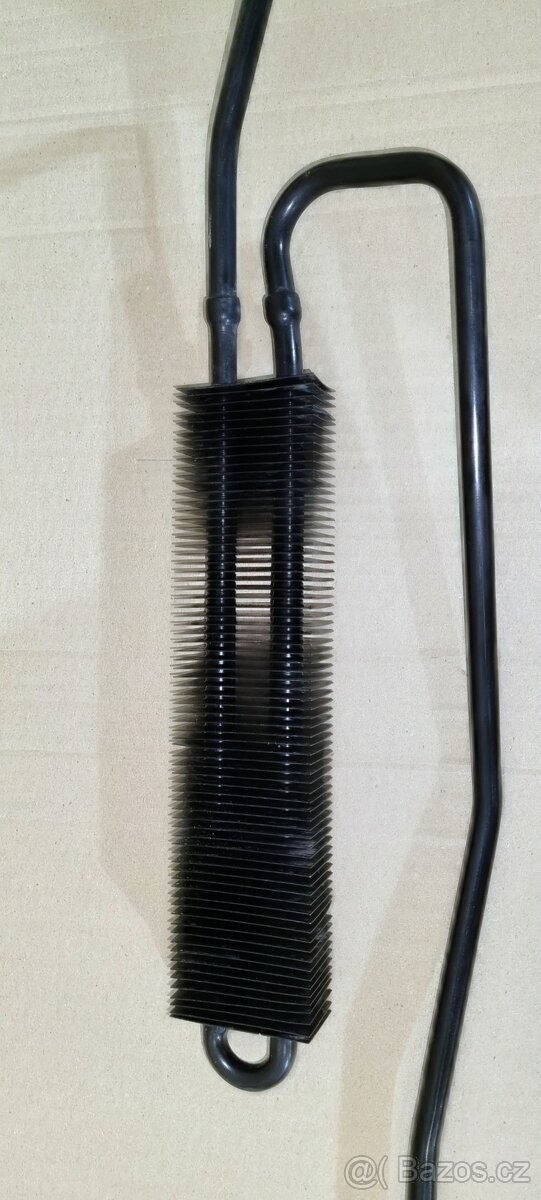 Chladič oleje řízení Mercedes W203 - 2