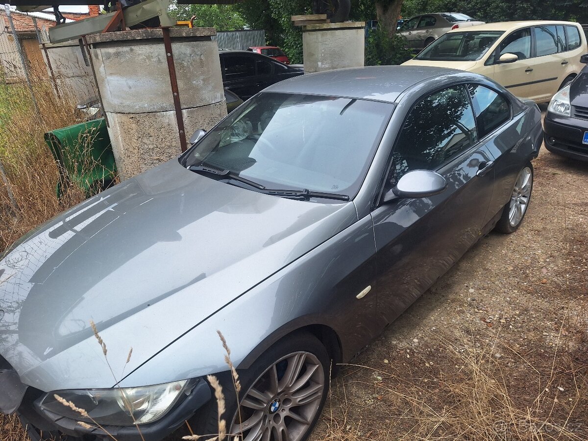 Náhradní díly 2x BMW e92 - 2