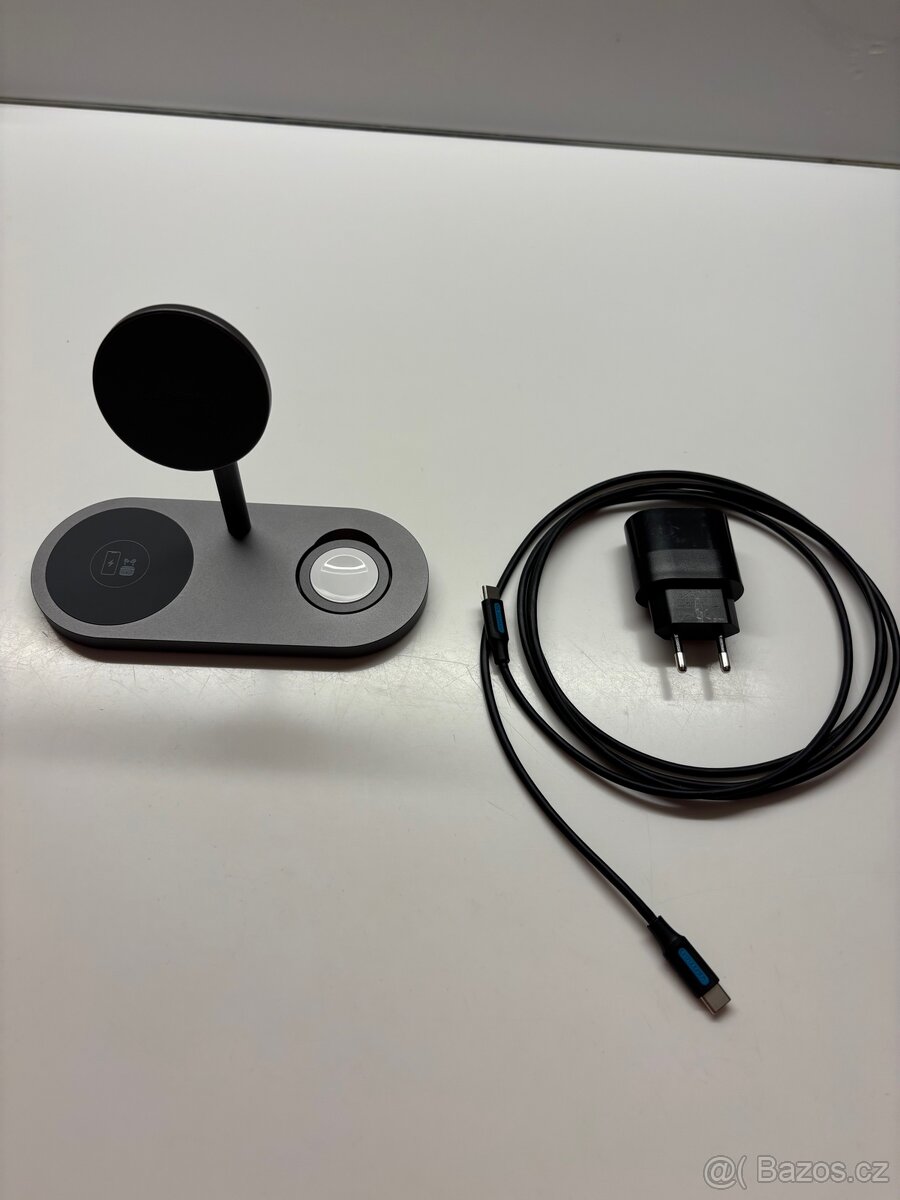 Bezdrátová MagSafe nabíječka/stojanek CubeNest S313 Pro 3v1 - 2