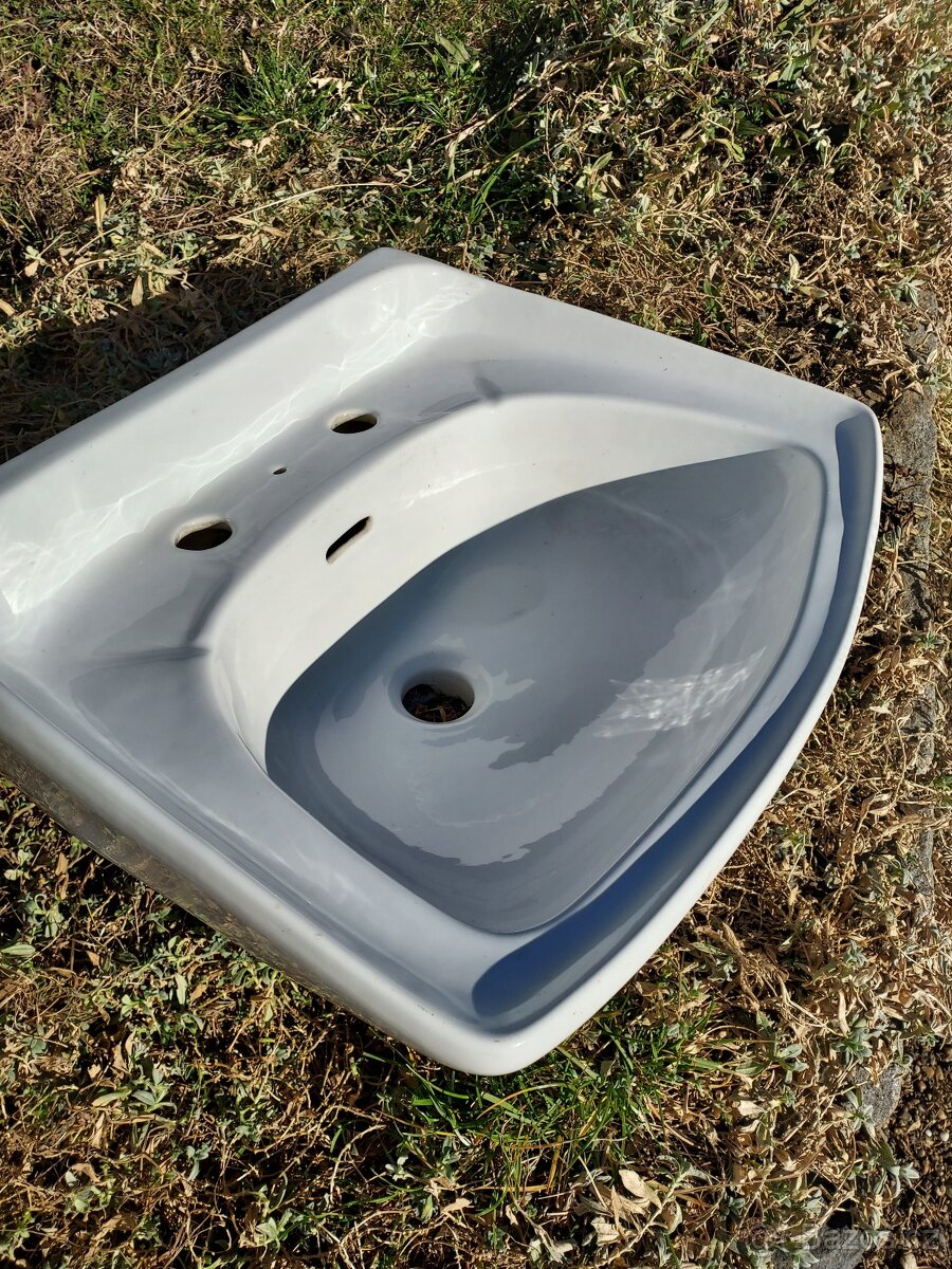 Nabízím bíle umyvadlo - 2