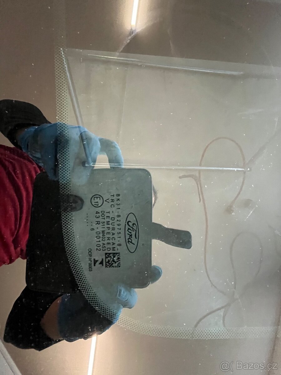 Boční sklo Ford transit 2014 - leve prave - 2