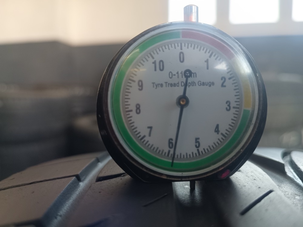 205/55 R16 BRIDGESTONE (0315) - 2