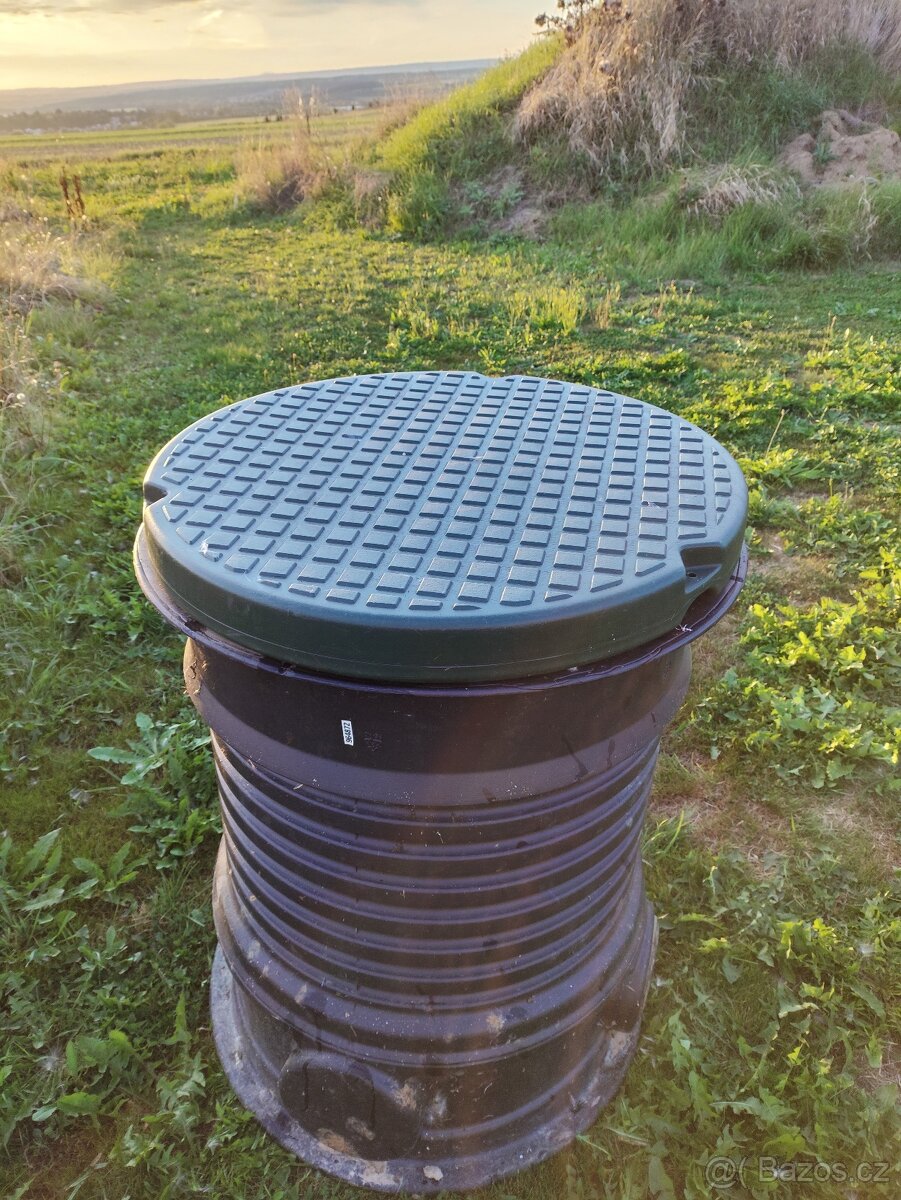 Nástavec s poklopem - 2