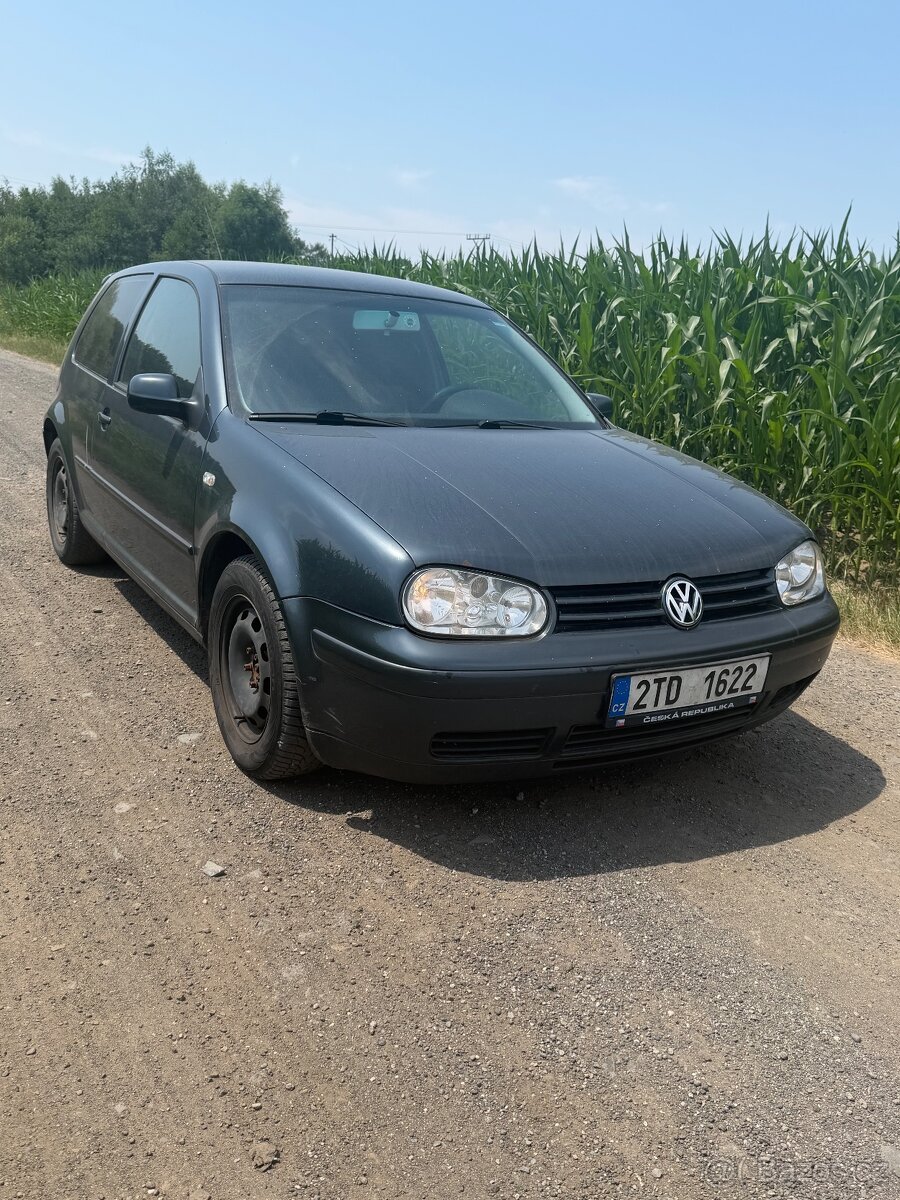 Golf IV - 2