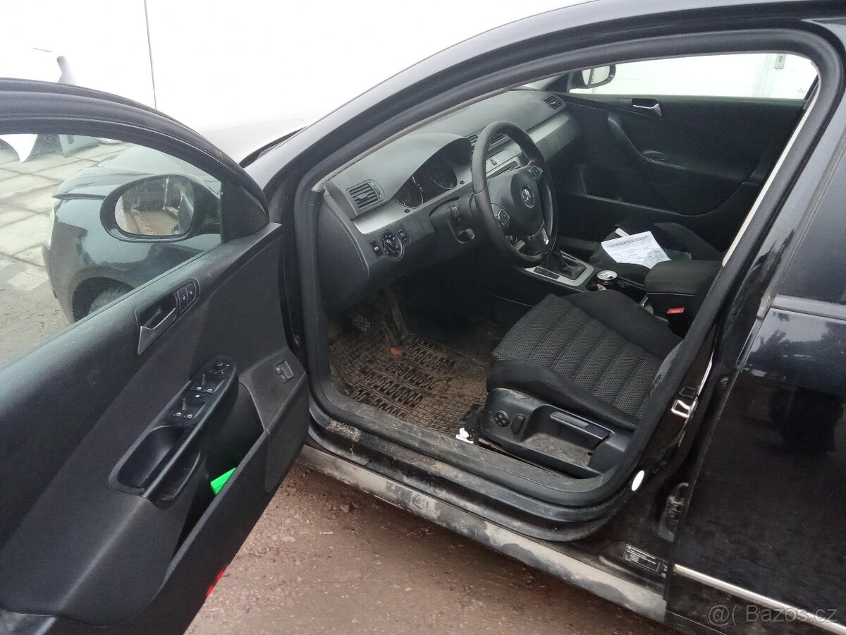 VWW Passat variant 2,0 TDi - náhradní díly - 2