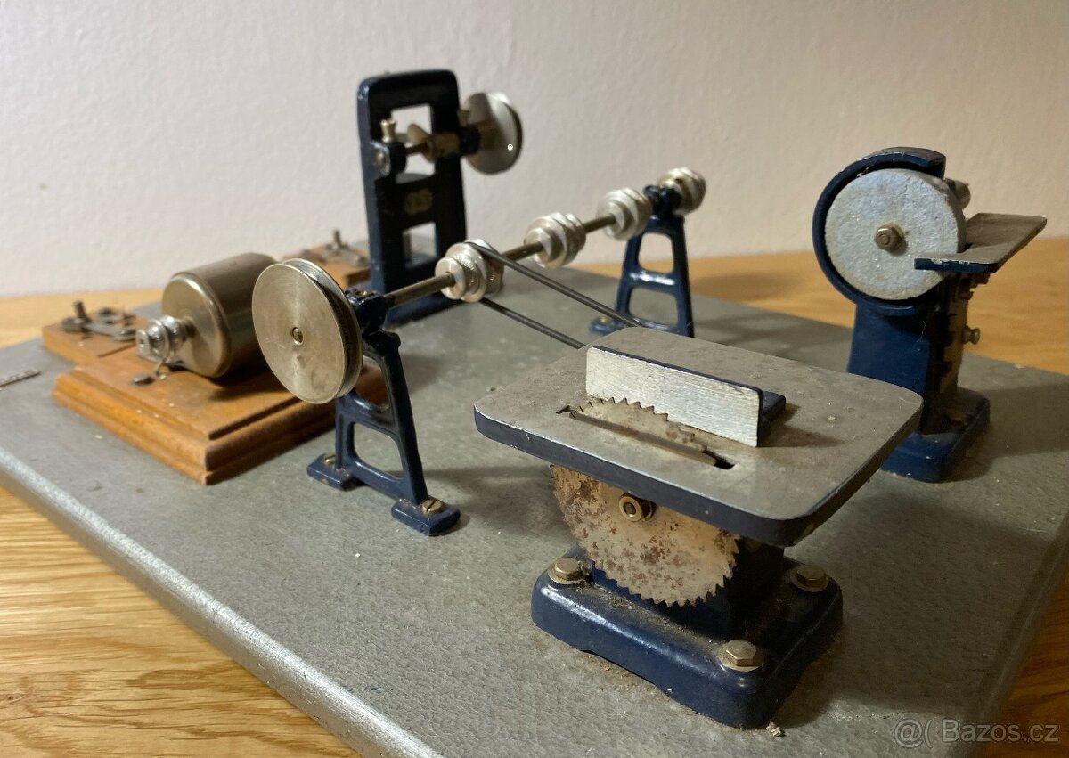 Modely strojů E.K.T. - 2