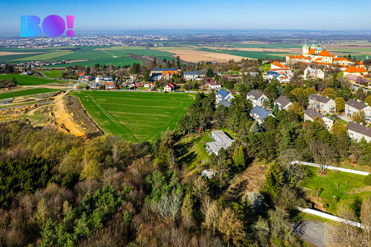 Prodej stavební parcely se schváleným projektem rodinného do - 2