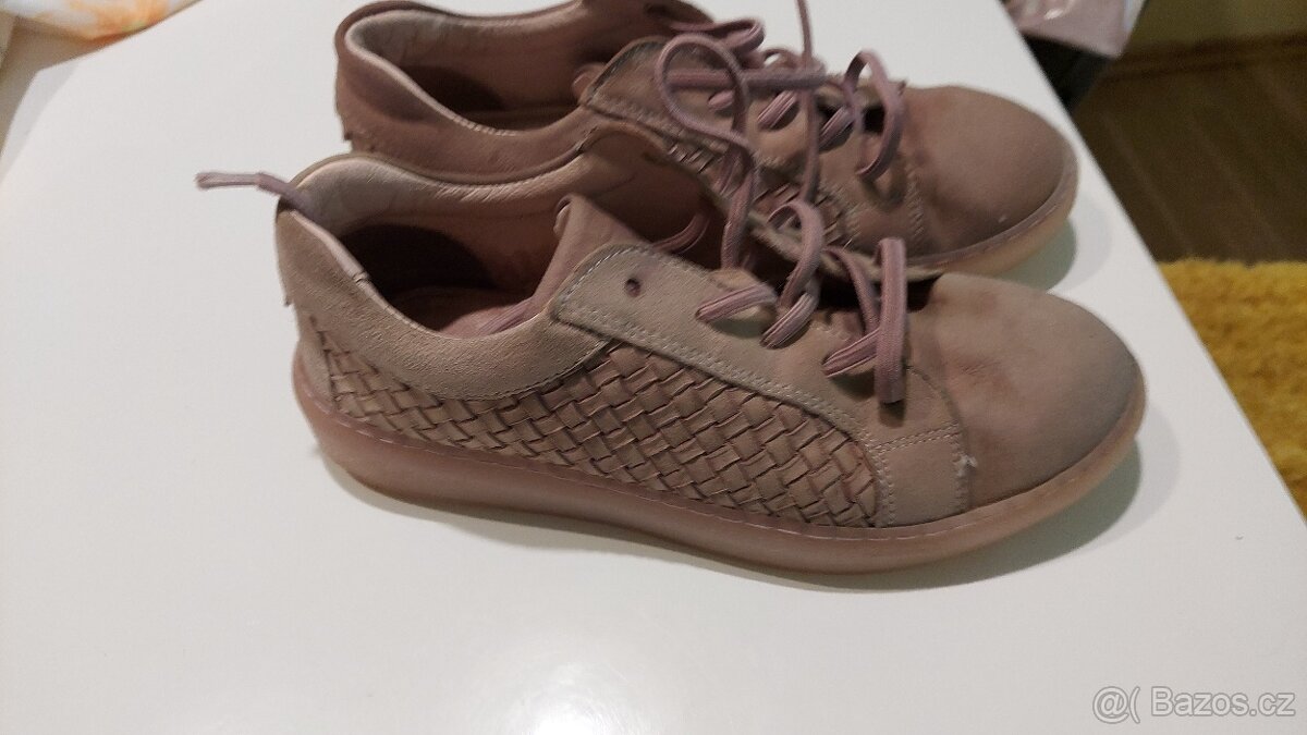 Jarní dívčí boty vel. 36 - 2