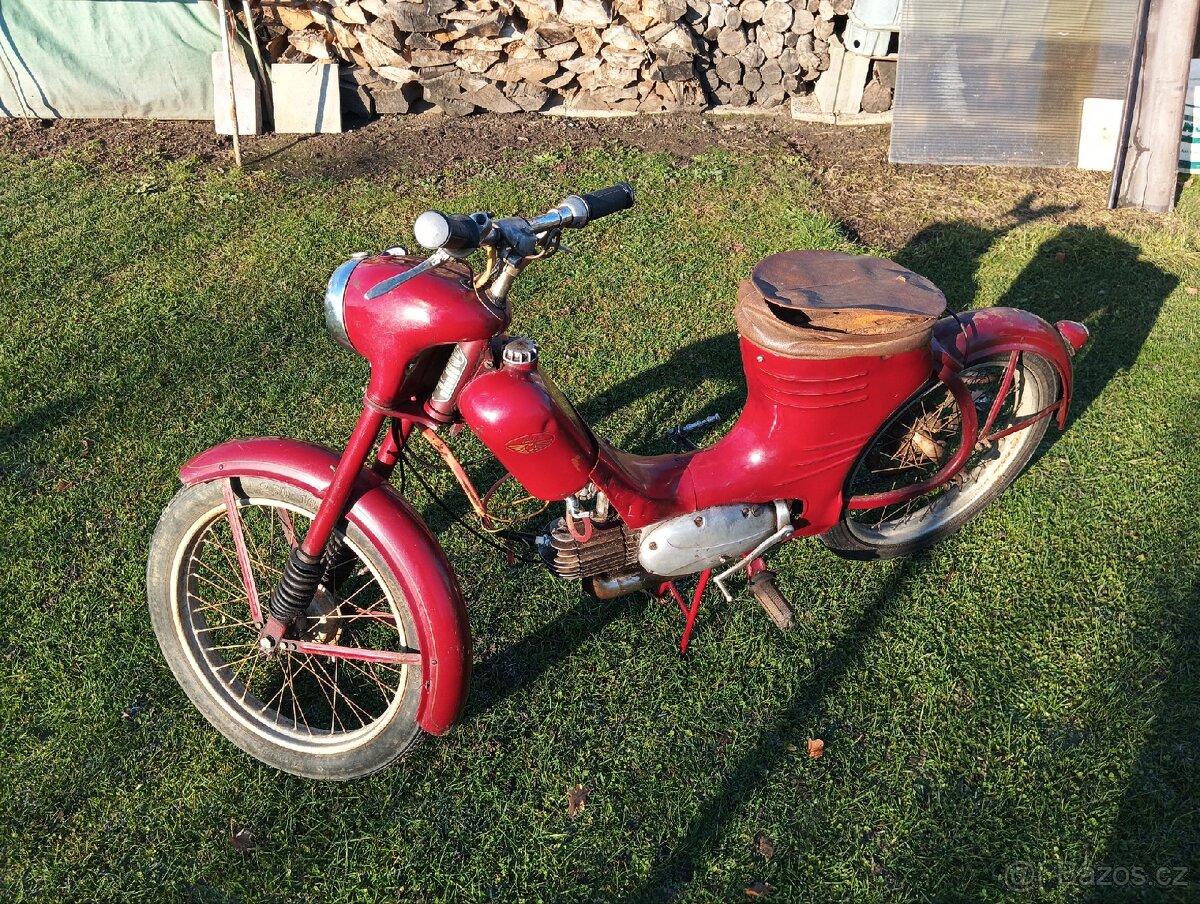 Jawa 50/550 (pařez) - 2