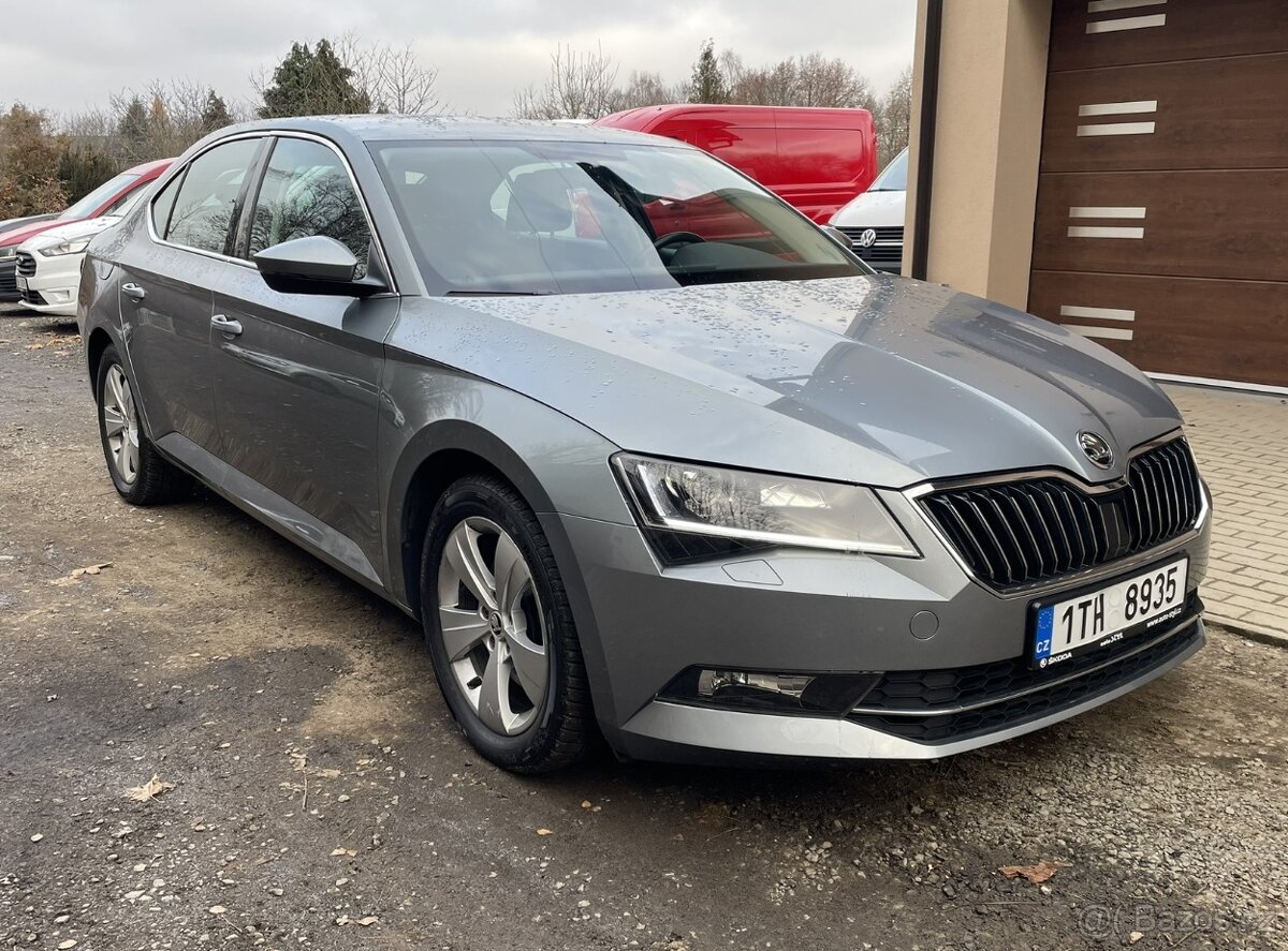 Škoda Superb 2.0 TDI 110 kw. DSG. 144 tis.km. 1.majitel ČR. - 2
