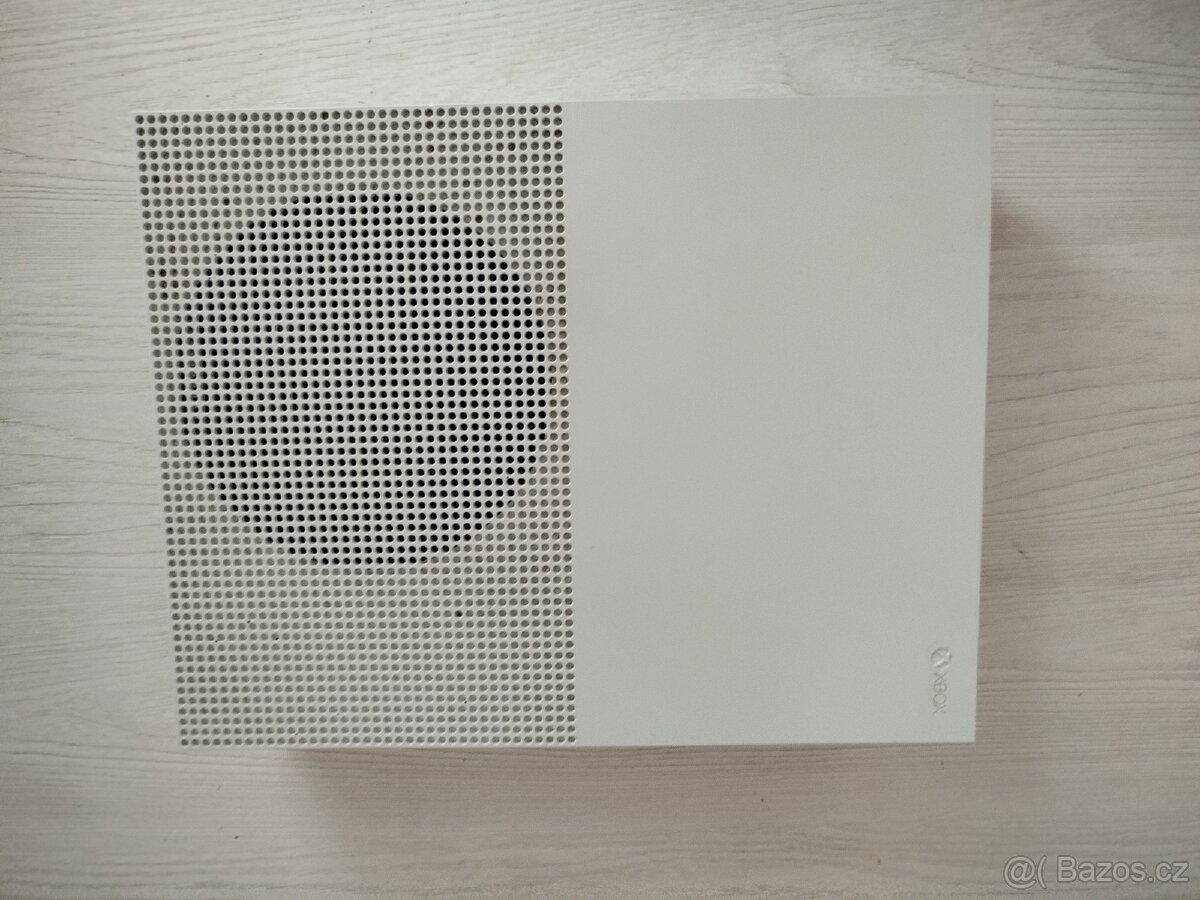 XBOX One S 1TB - 2