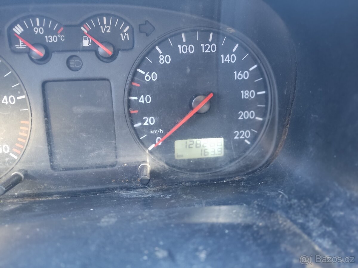 Volkswagen Transportér T 4 2.5 tdi - 2