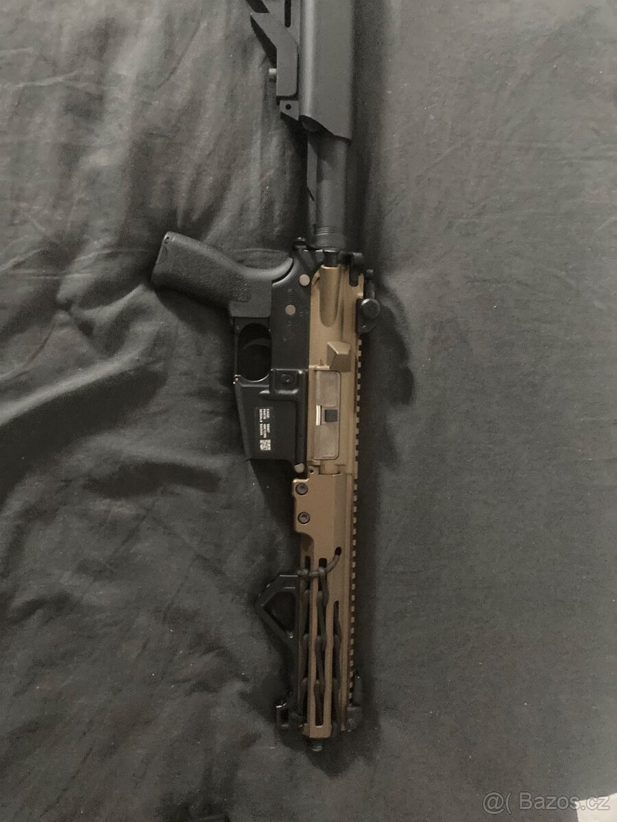 Airsoftová zbraň - 2