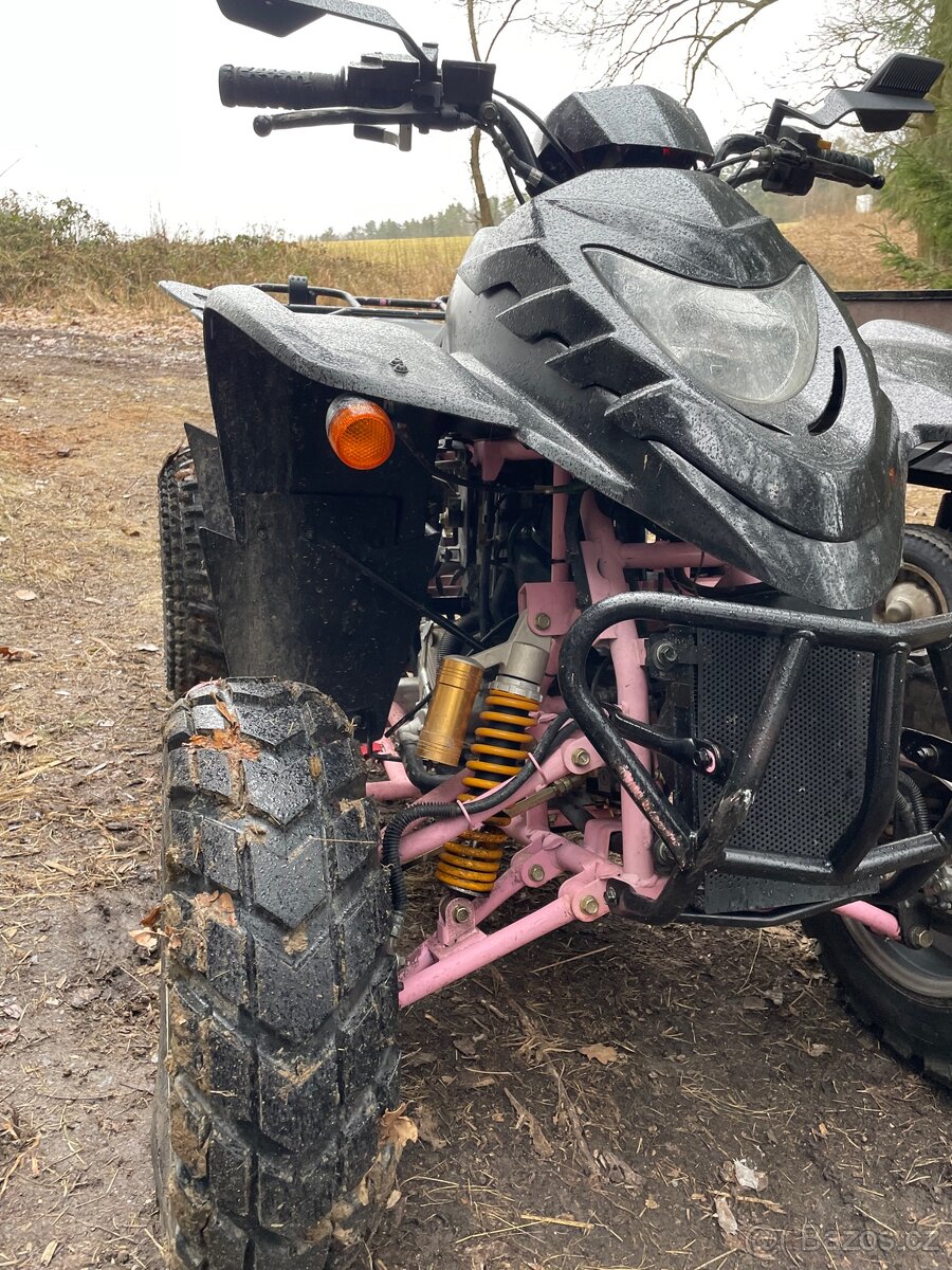 Čtyřkolka 250cc - 2