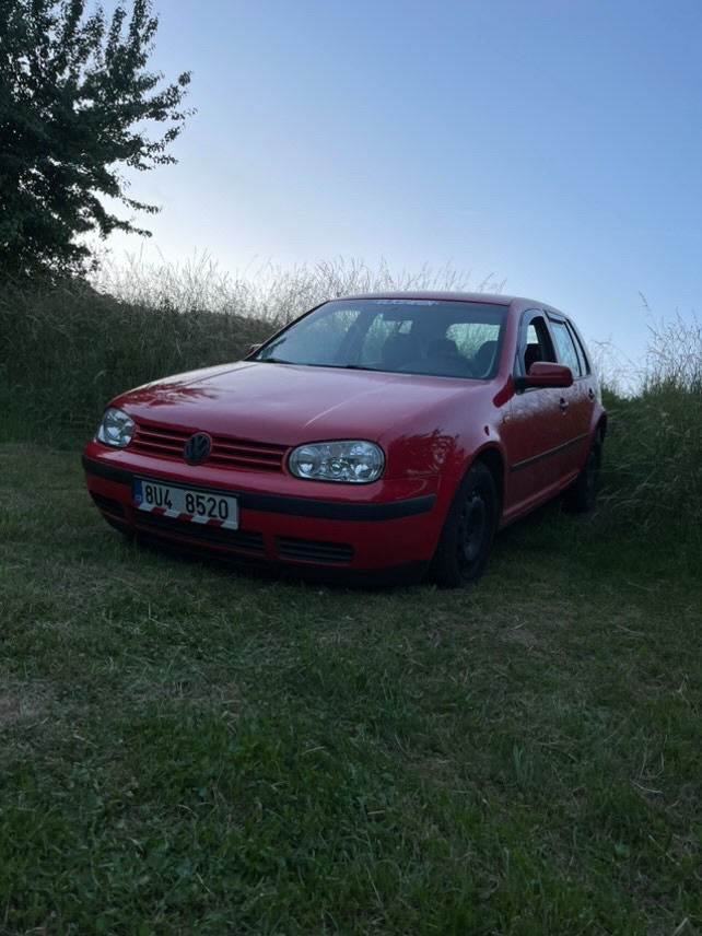 Vyměním VW Golf 4 - 2