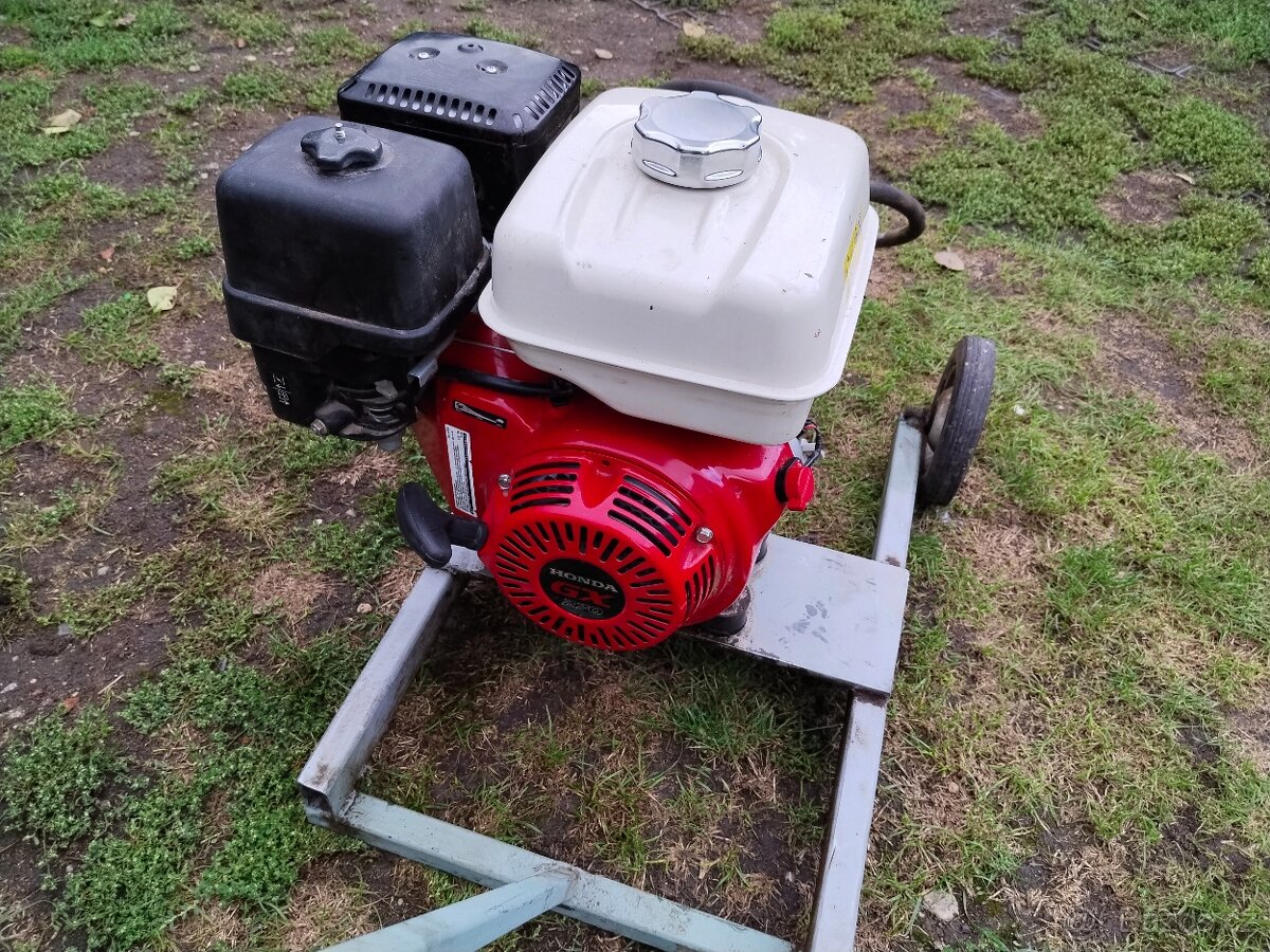 Štípač dřeva. - 2