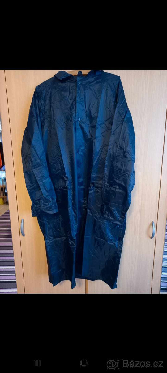 Voděodolný plášť s integrovanou kapucí OD ČESKÉHO VYROBCE - 2
