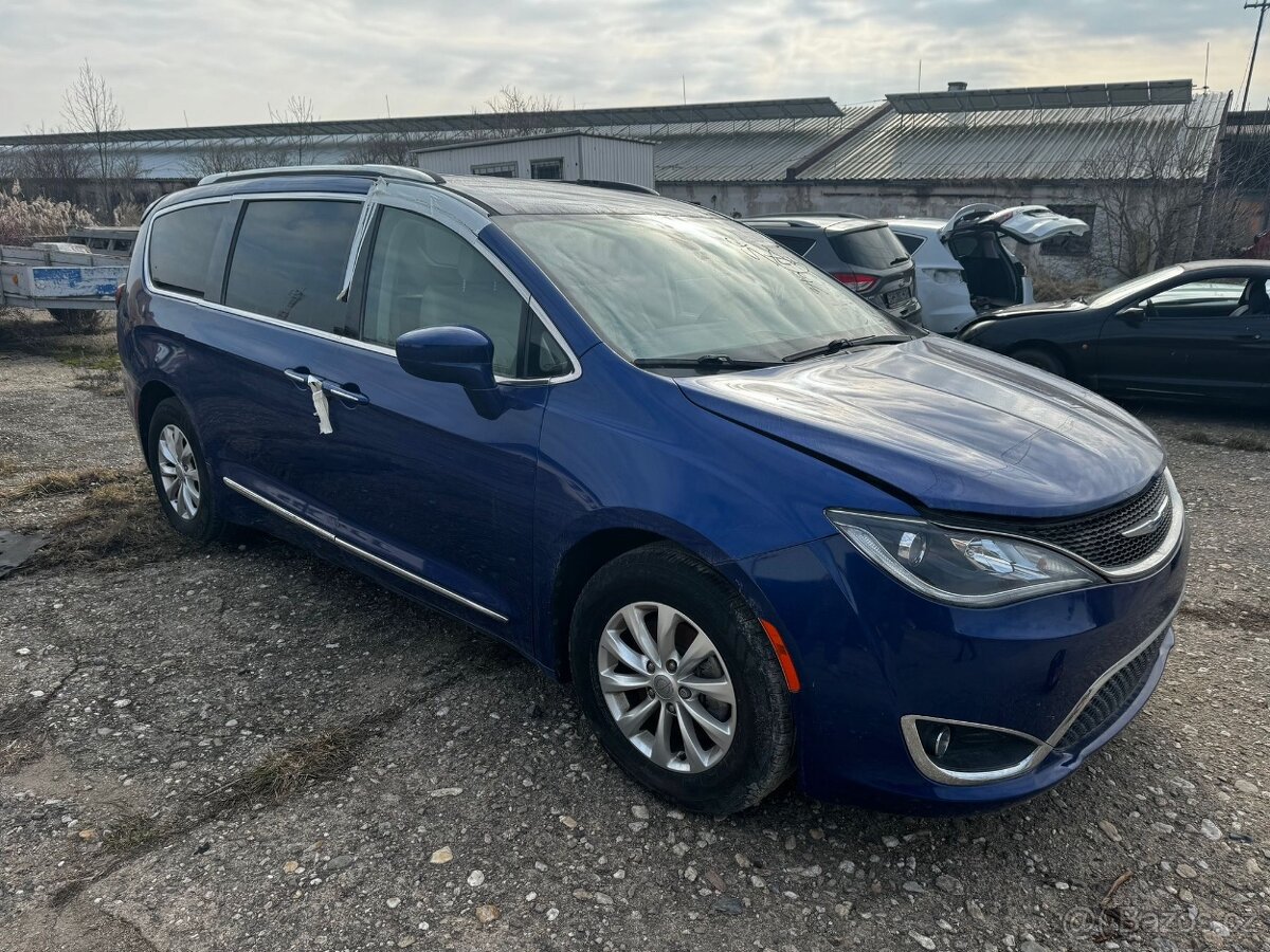 Náhradní díly Chrysler Pacifica 3.6 V6 - 2