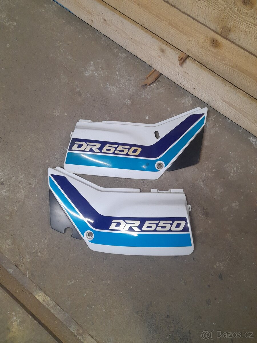 Plasty, nosič - plotna kufru Suzuki DR 650 - 2