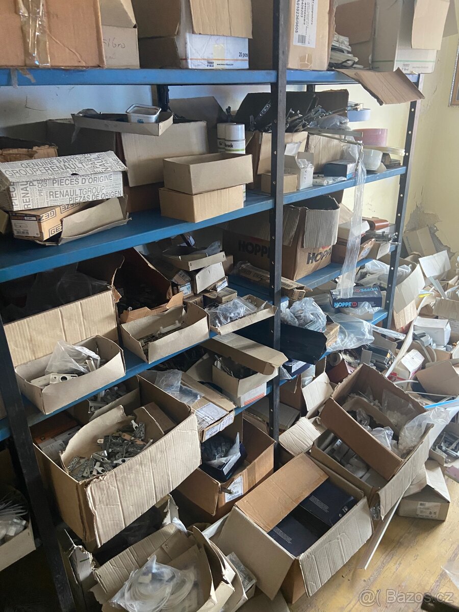 Okenní kování roto - 2