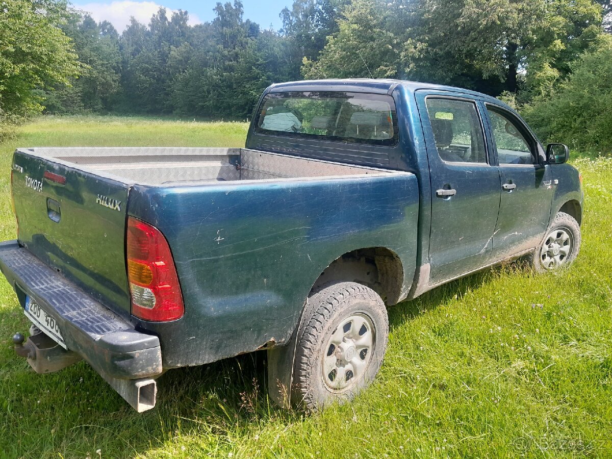 Toyota hilux 2.5 d4d - 2