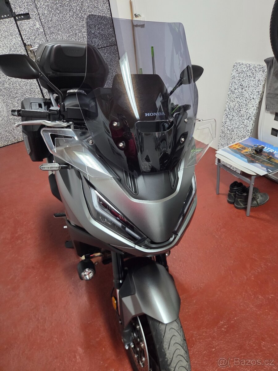Honda NT1100A - 2