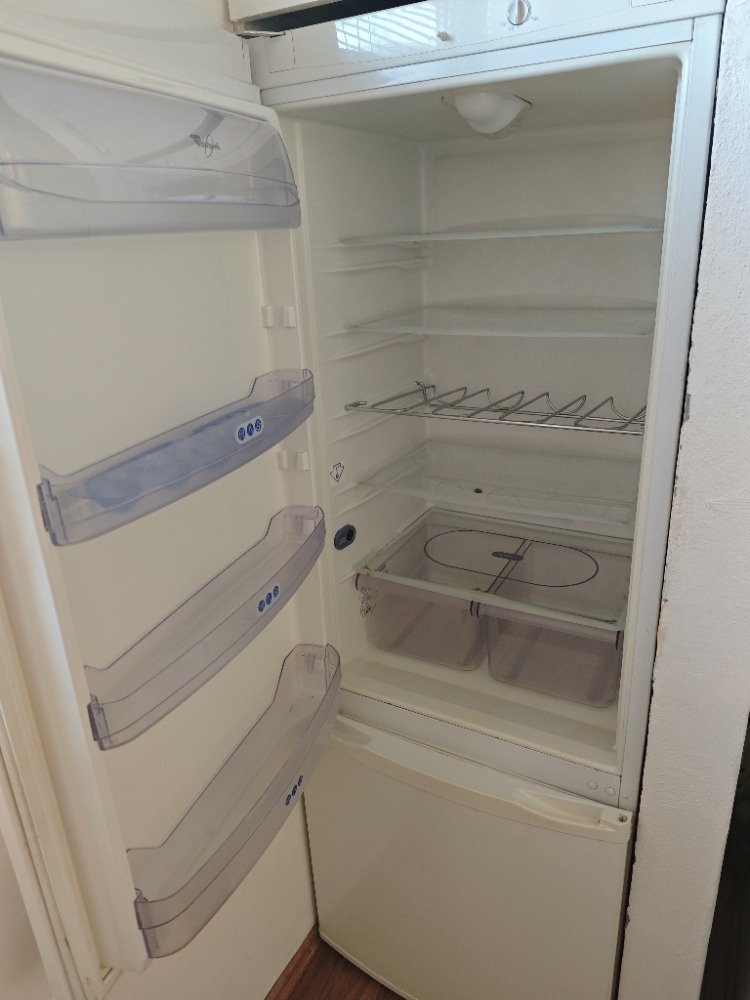 Prodám lednici s mrazákem - 2