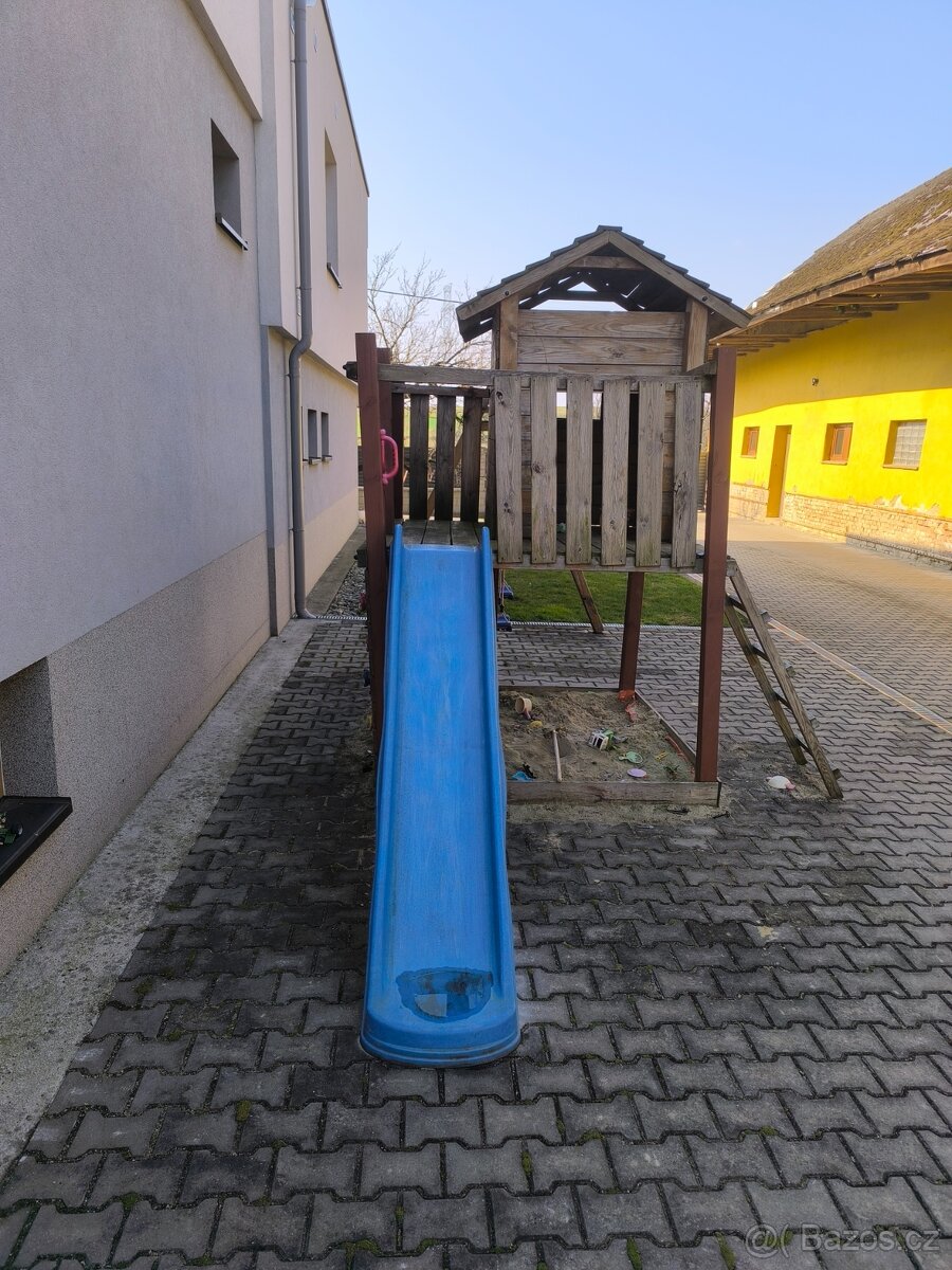 Venkovní dětský domeček - 2