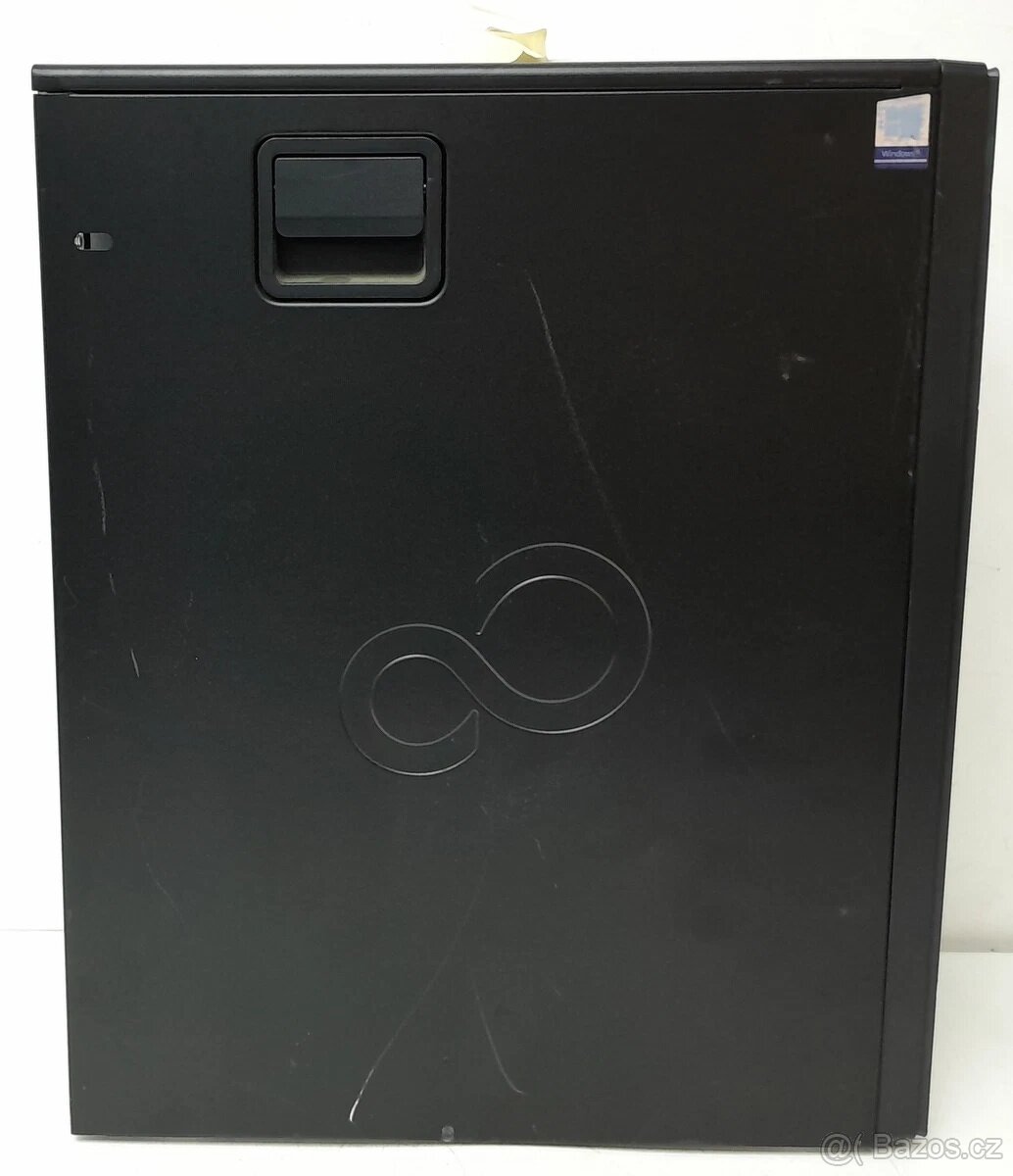 PC Fujitsu Esprimo P557 - 2