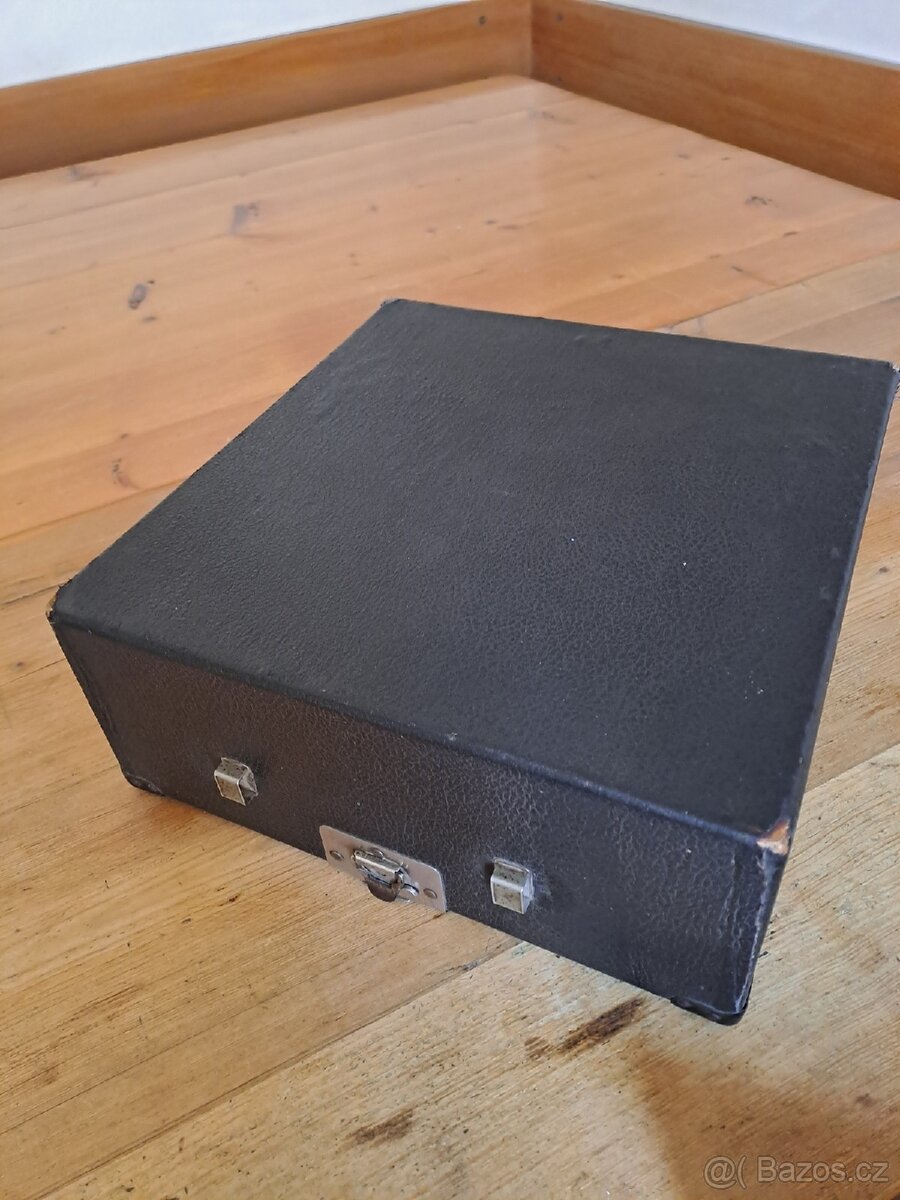 Starožitný psací stroj Remington - 2