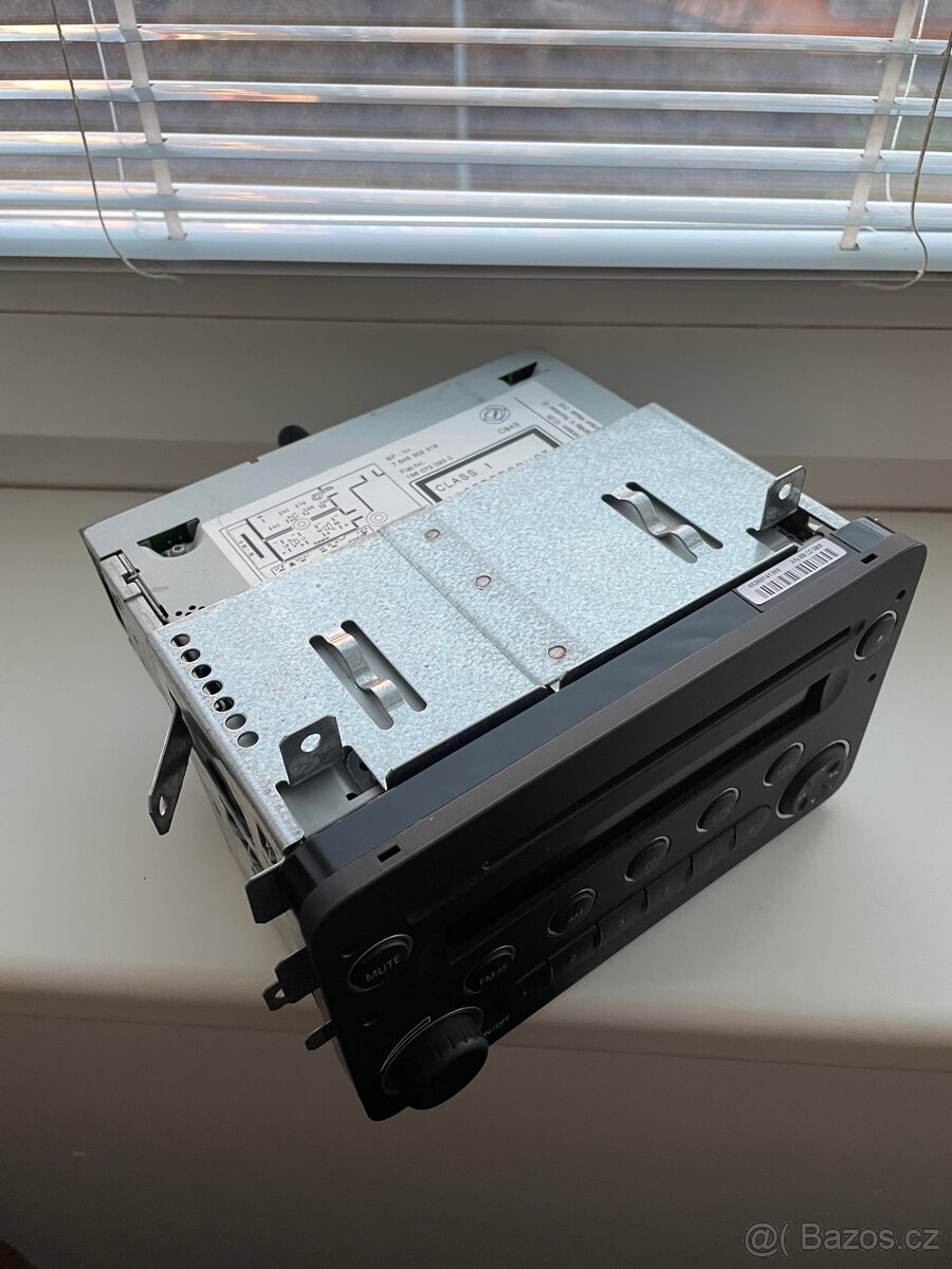 Původní rádio Alfa Romeo 159 - 2