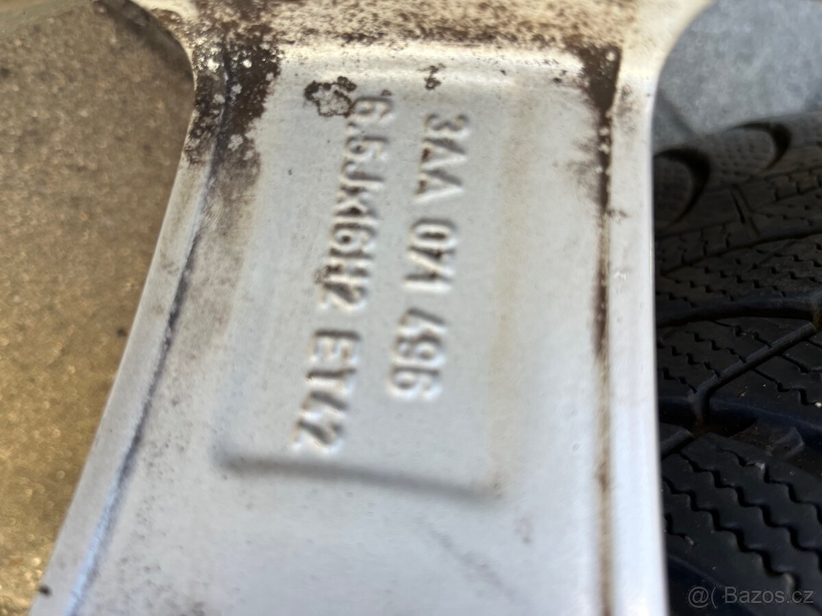 Kola R16 original vw - 2