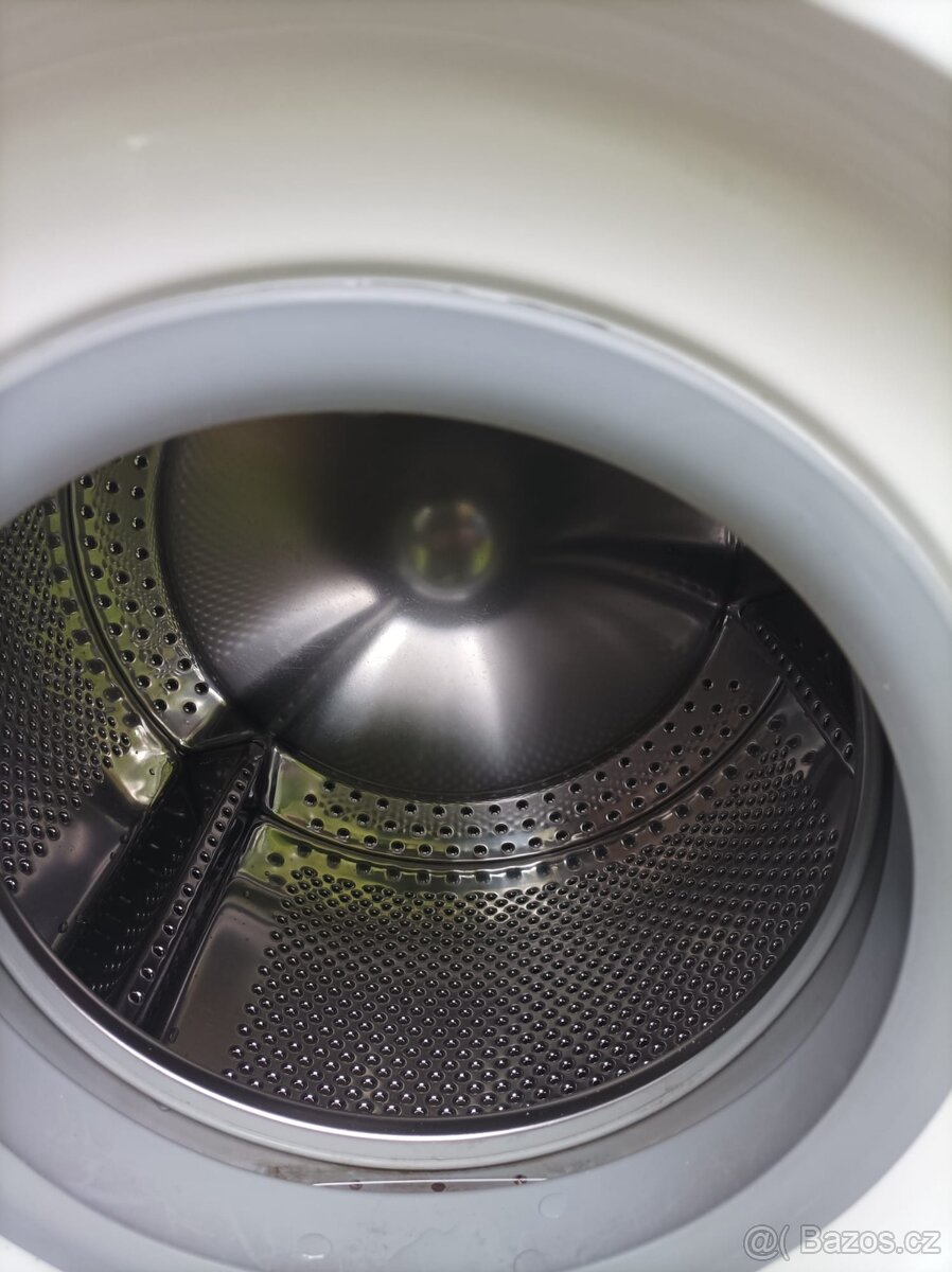 Automatická pračka Indesit - 2