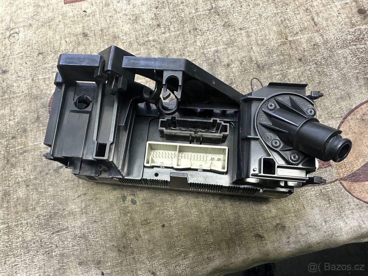 Panel Climatic GOLF 5 - 2