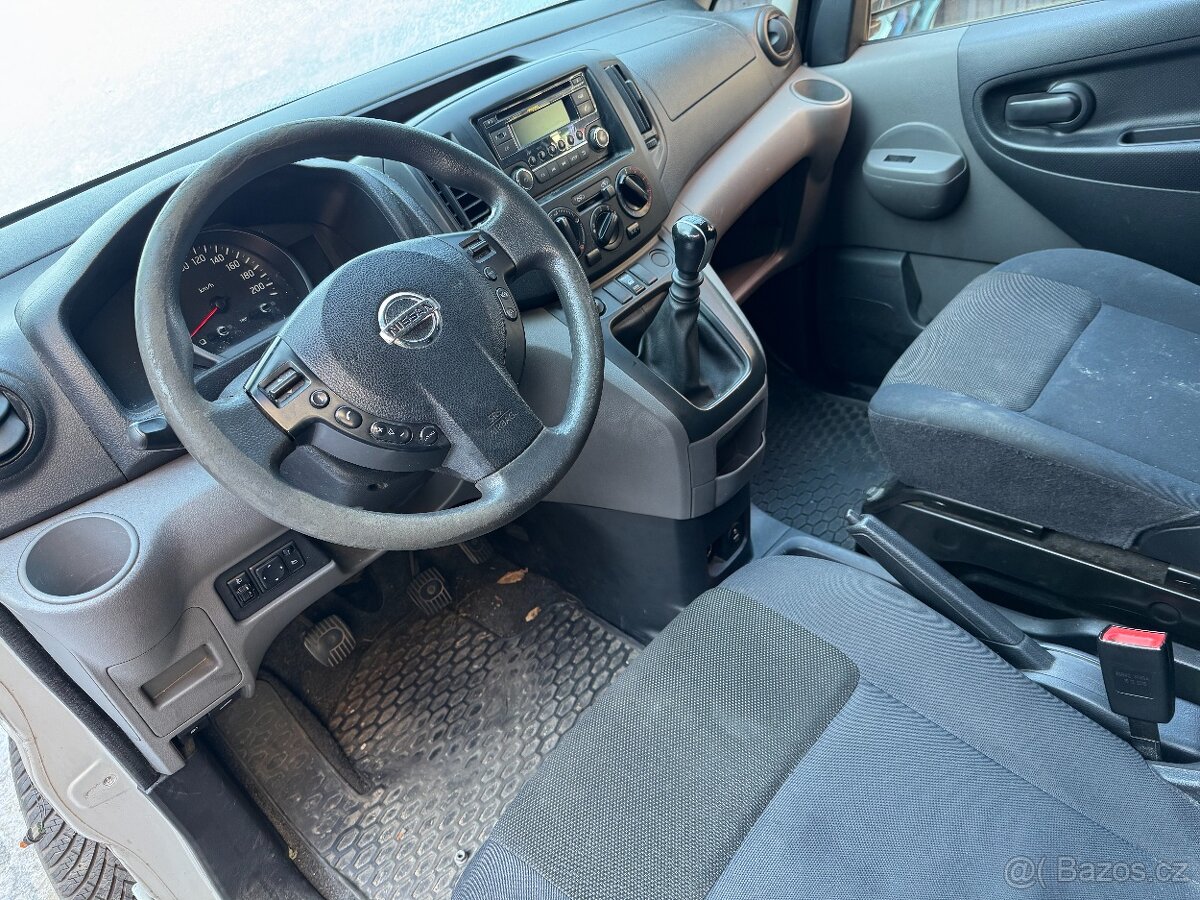 Náhradní díly / ND z Nissan NV200 - 2