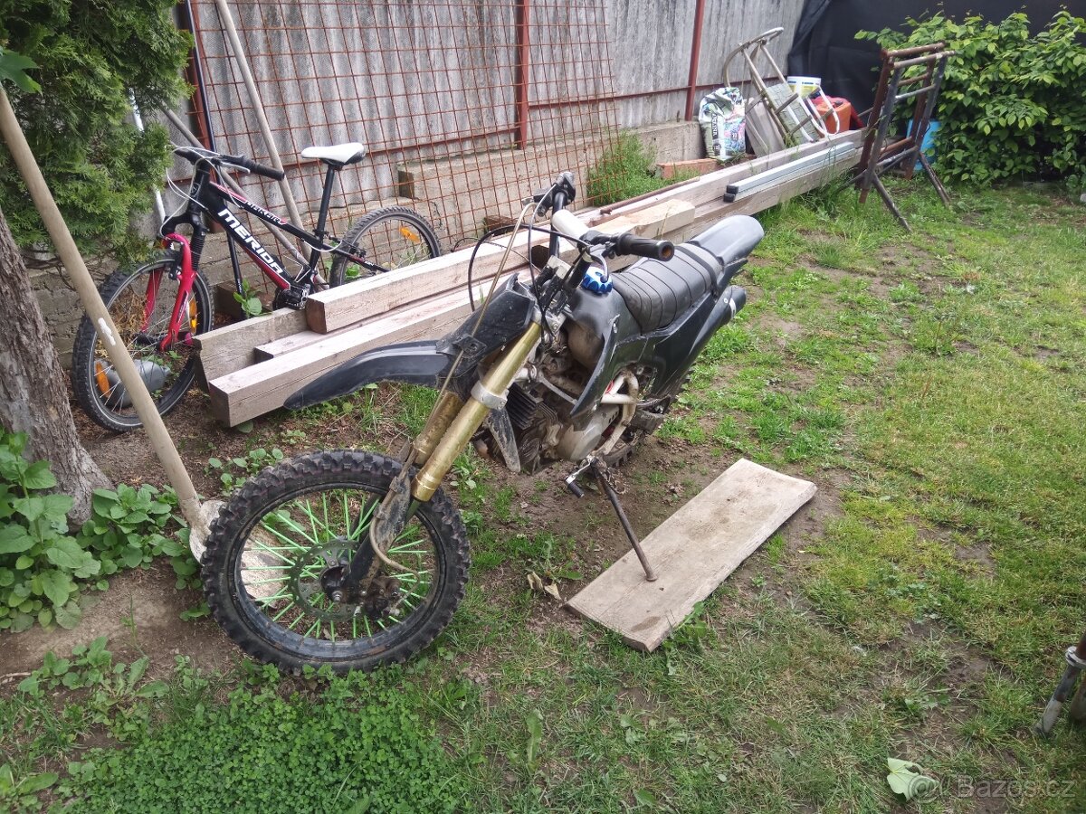 Démonx 140