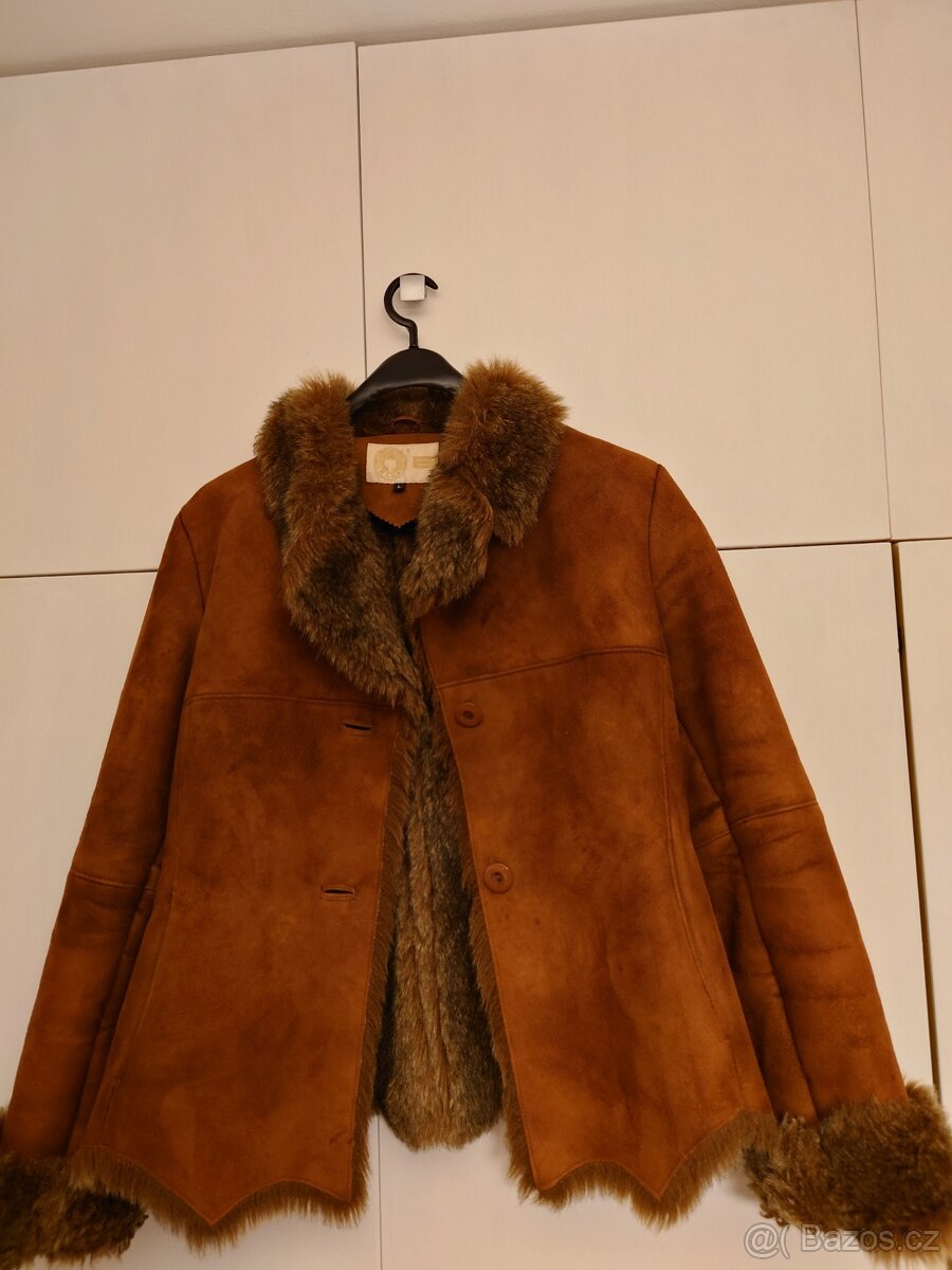 Dámský kožich od firmy Kara - 2