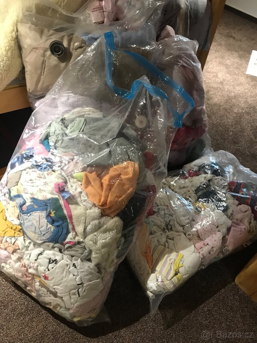 Vybavicka na miminko mix oblečení holcicka - 2