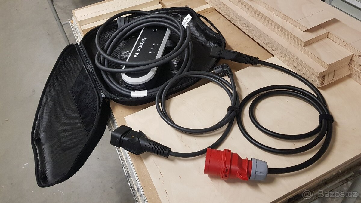 Nabíjecí set kabel Škoda iV Enyaq 11kW 230V 400V Nabíječka - 2