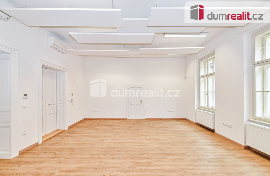 Pronájem kanceláří 113m2 Národní P-1 - 2