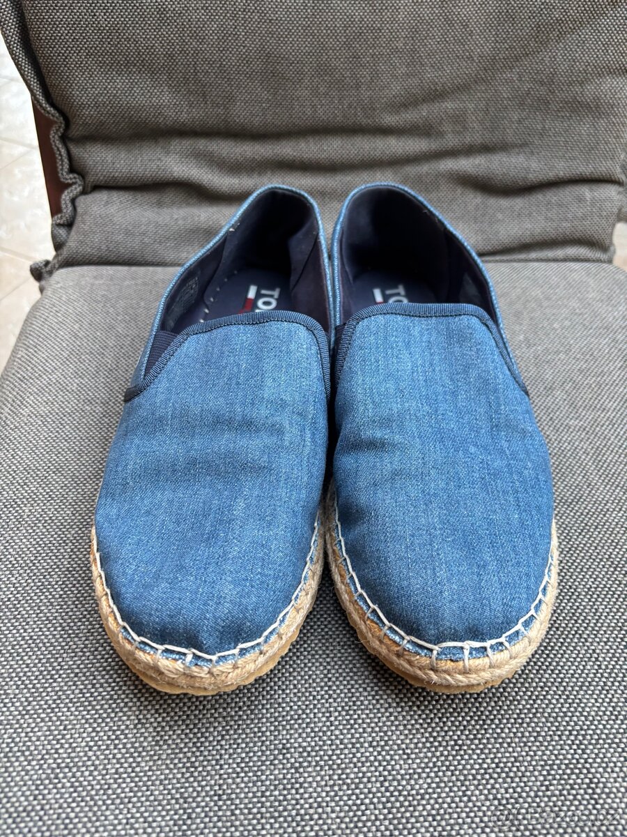 Prodám boty Tommy Hilfiger velikost 42 - 2