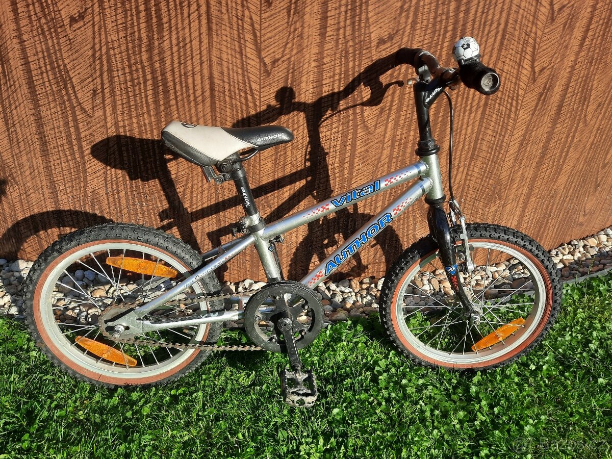 kolo author vital - 2