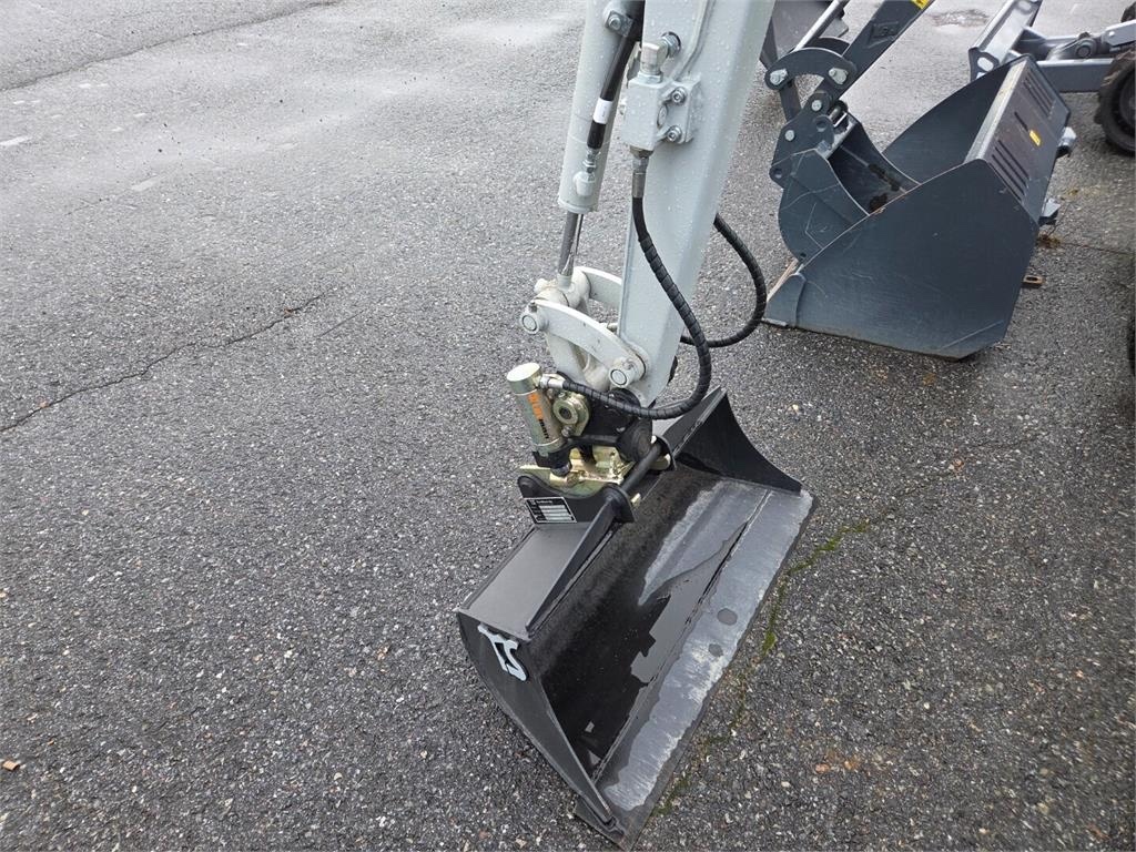 Nová naklápěcí hlava s mechanickým RU - 2