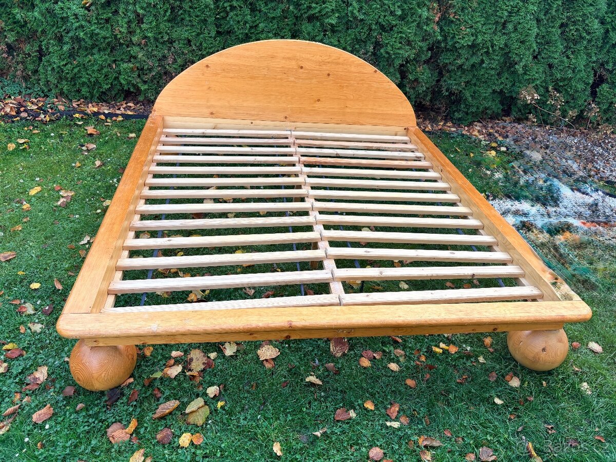 Dřevěná manželská postel 200x180 - 2