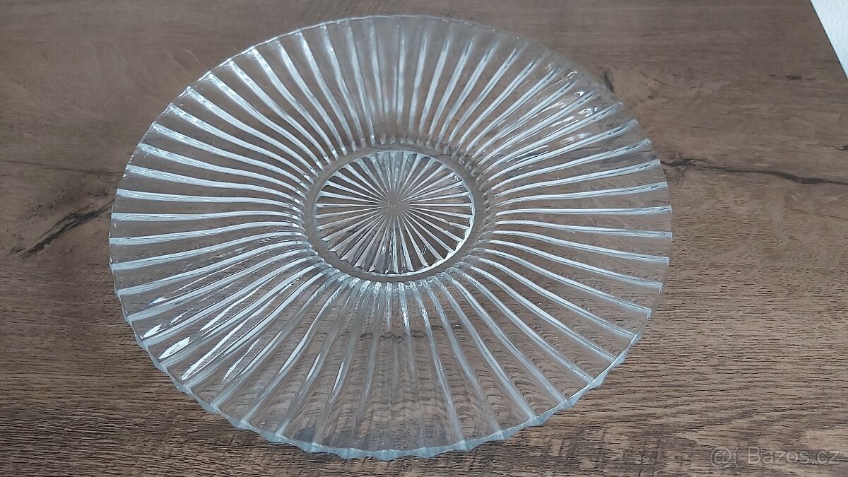 Velký kulatý tác - 2